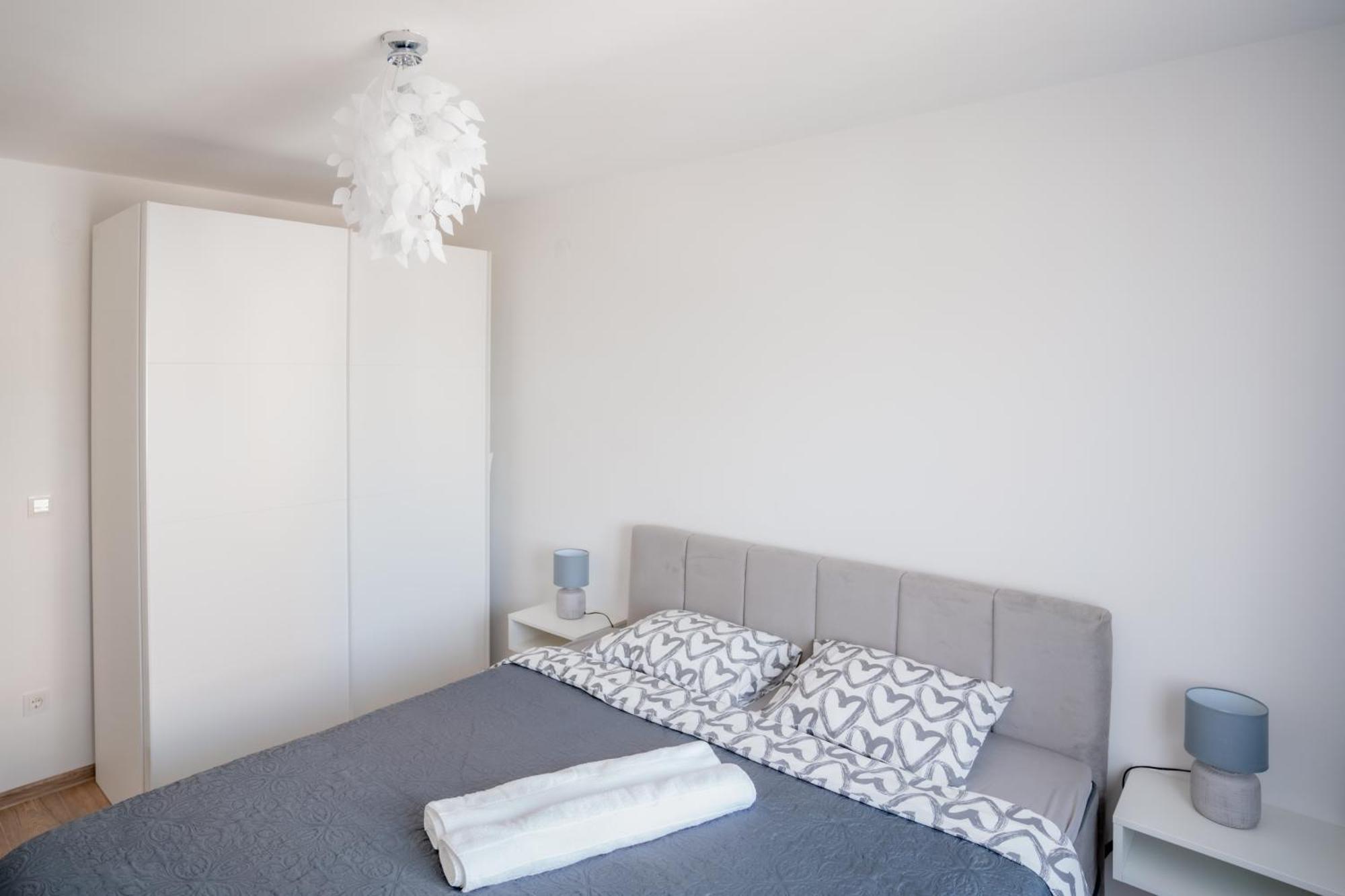 Apartman Sanda Вуковар Экстерьер фото