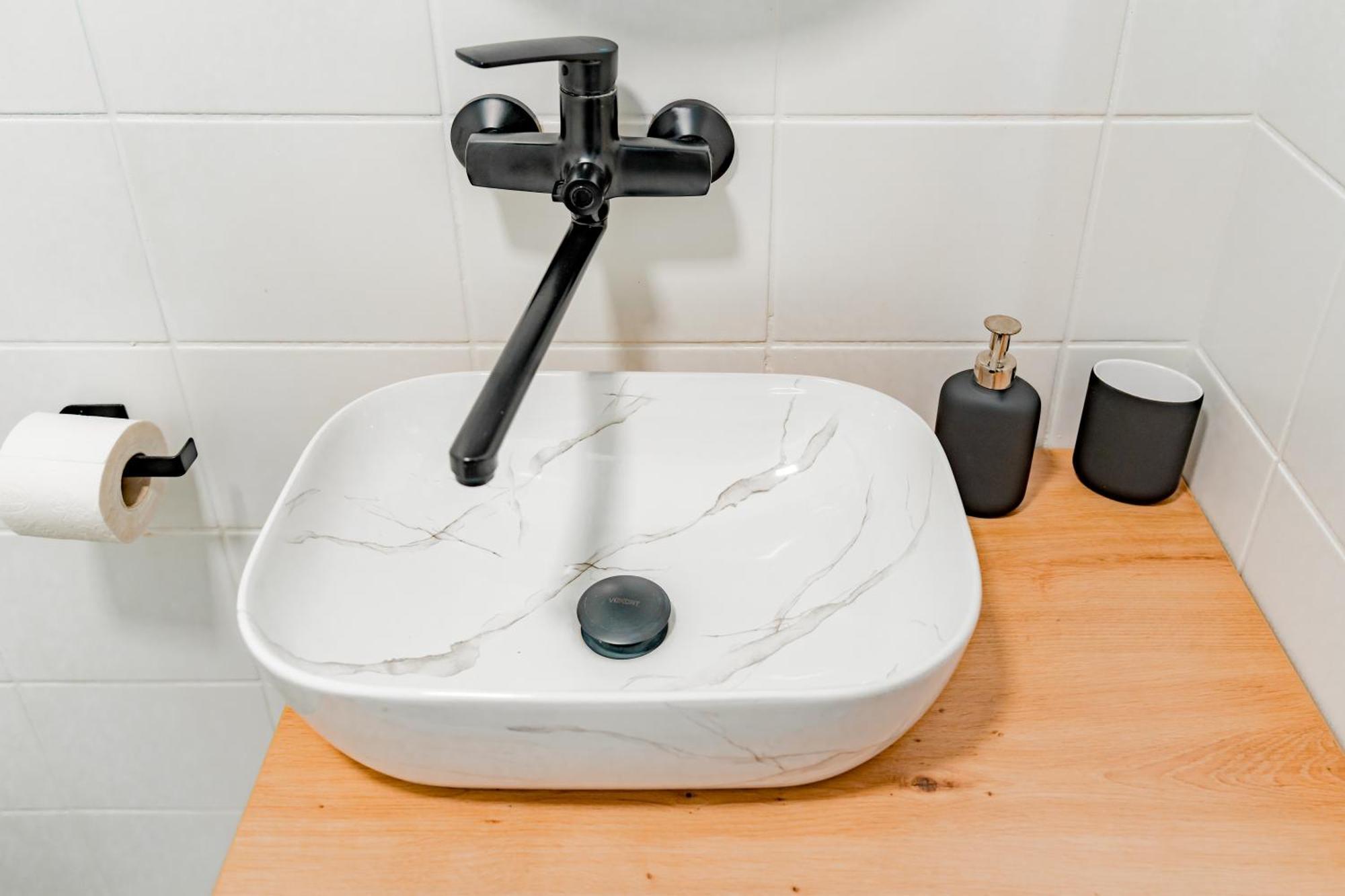 Apartman Sanda Вуковар Экстерьер фото